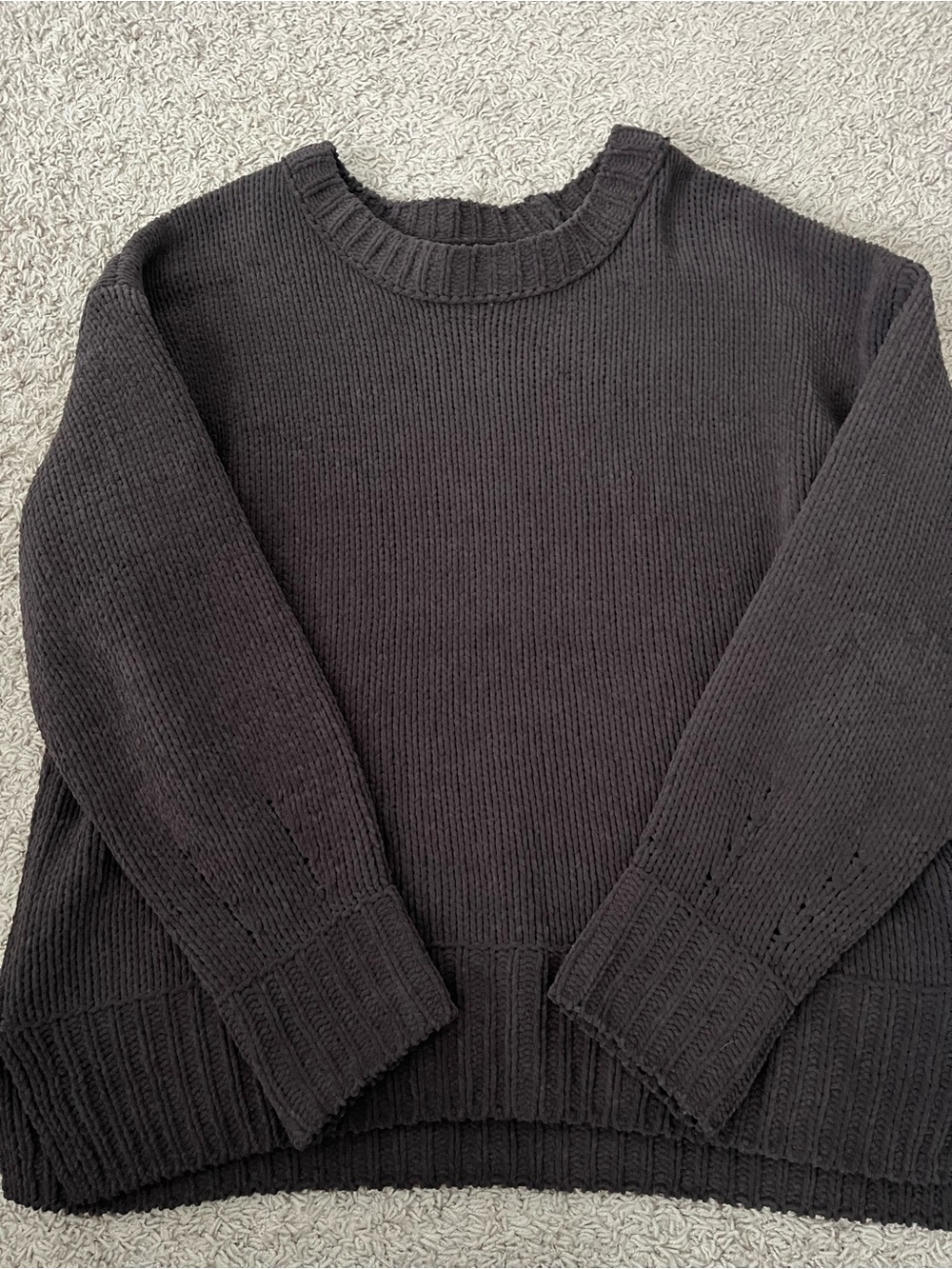 Aerie like candy crew sweater in colour Deep Earth